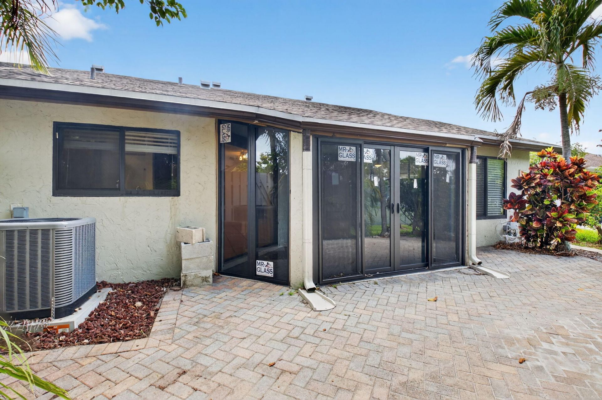 9667 Sunny Isle Circle, Boca Raton, FL 33428 Photo
