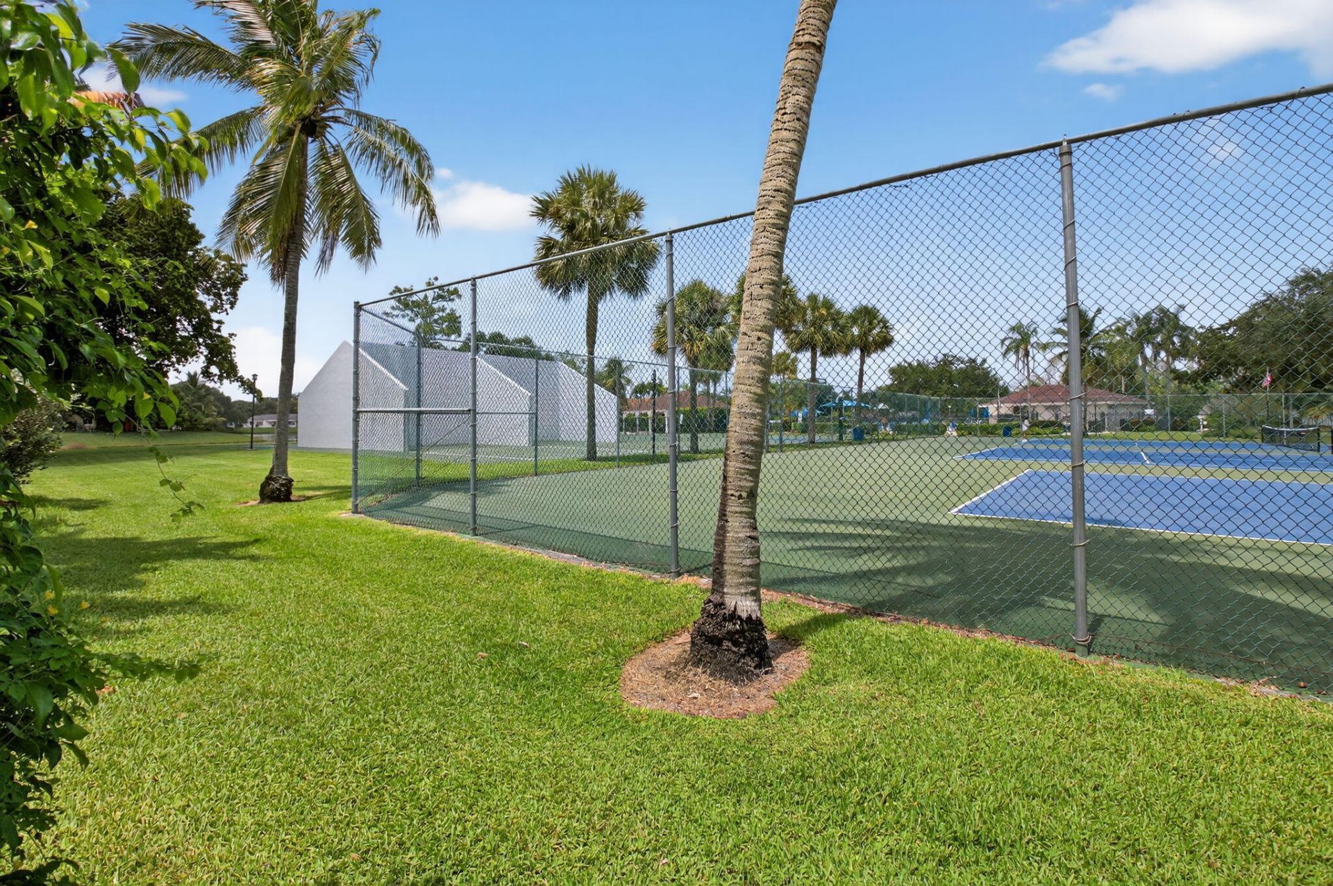 9667 Sunny Isle Circle, Boca Raton, FL 33428 Photo