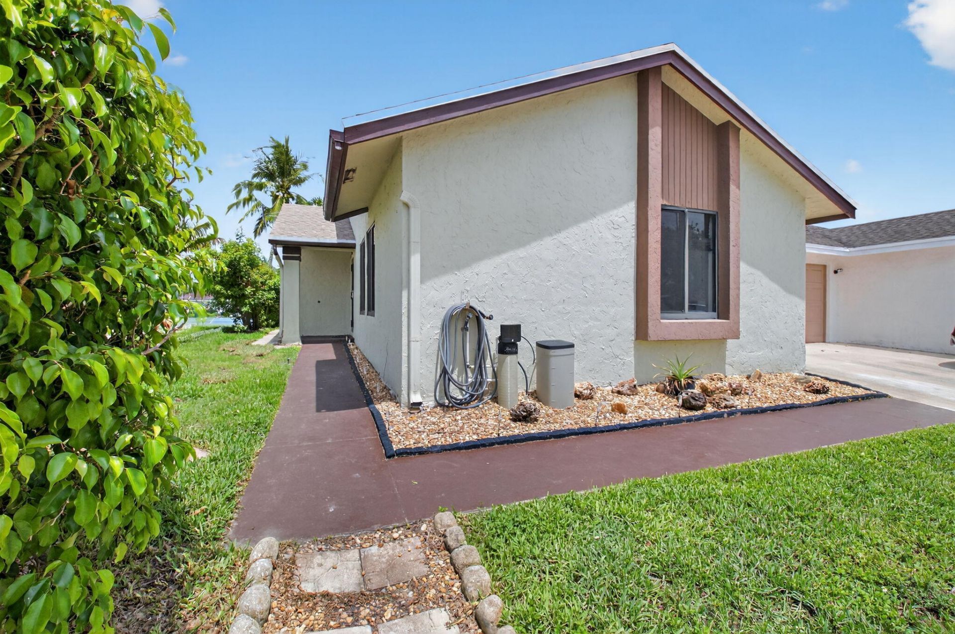 9667 Sunny Isle Circle, Boca Raton, FL 33428 Photo