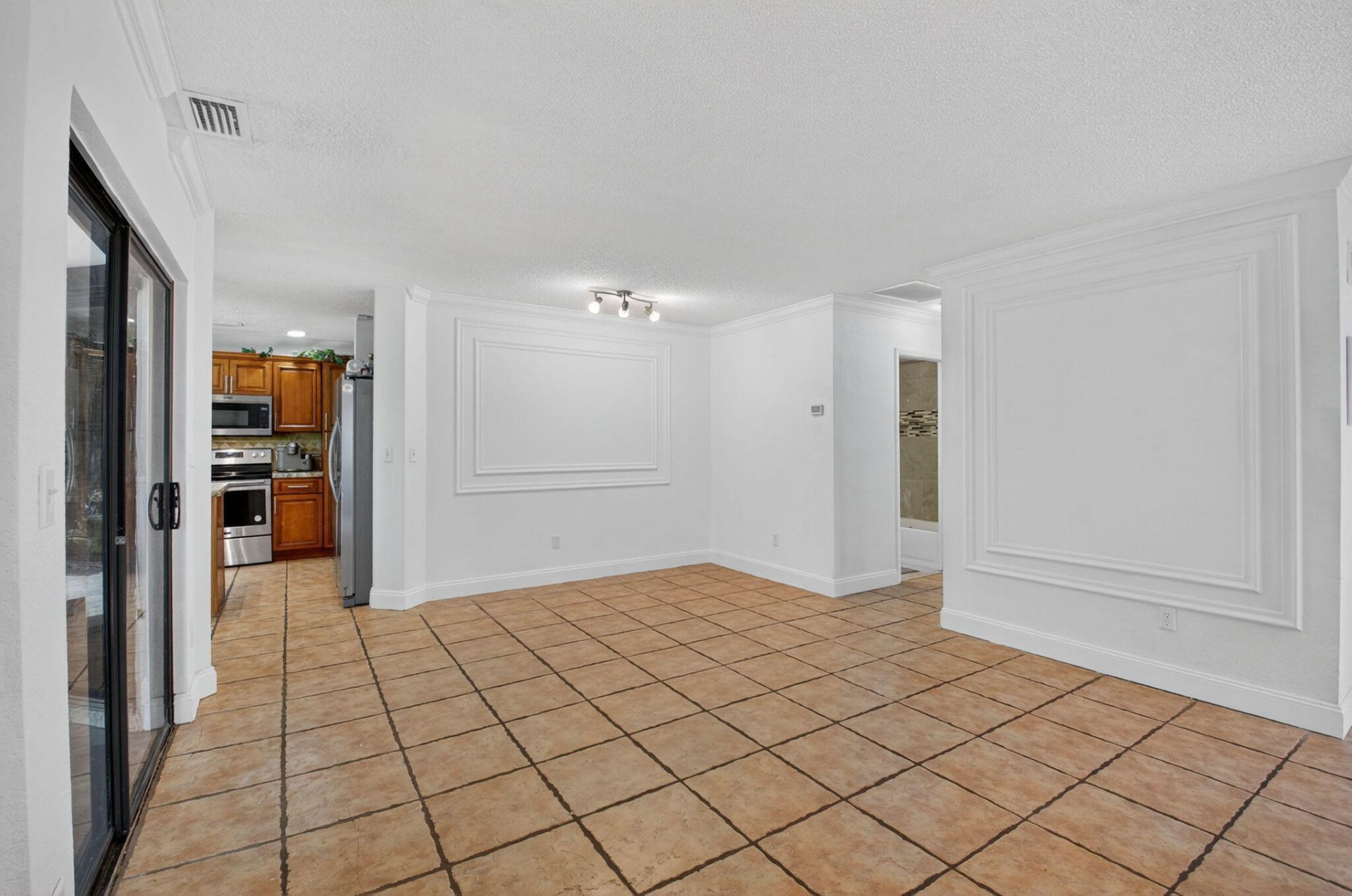 9667 Sunny Isle Circle, Boca Raton, FL 33428 Photo