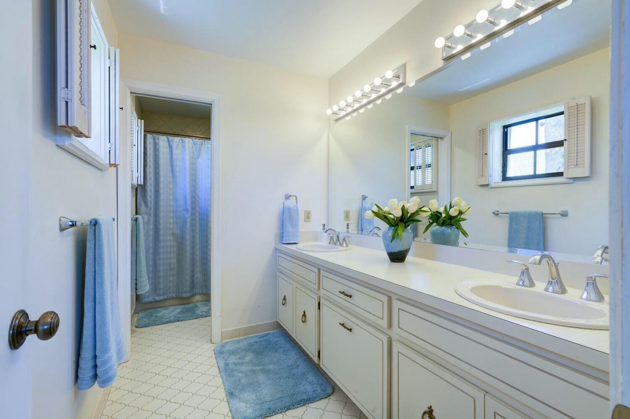 3600 N Shore Drive, West Palm Beach, FL 33407 Photo