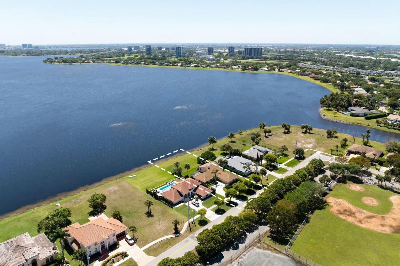 3600 N Shore Drive, West Palm Beach, FL 33407 Photo