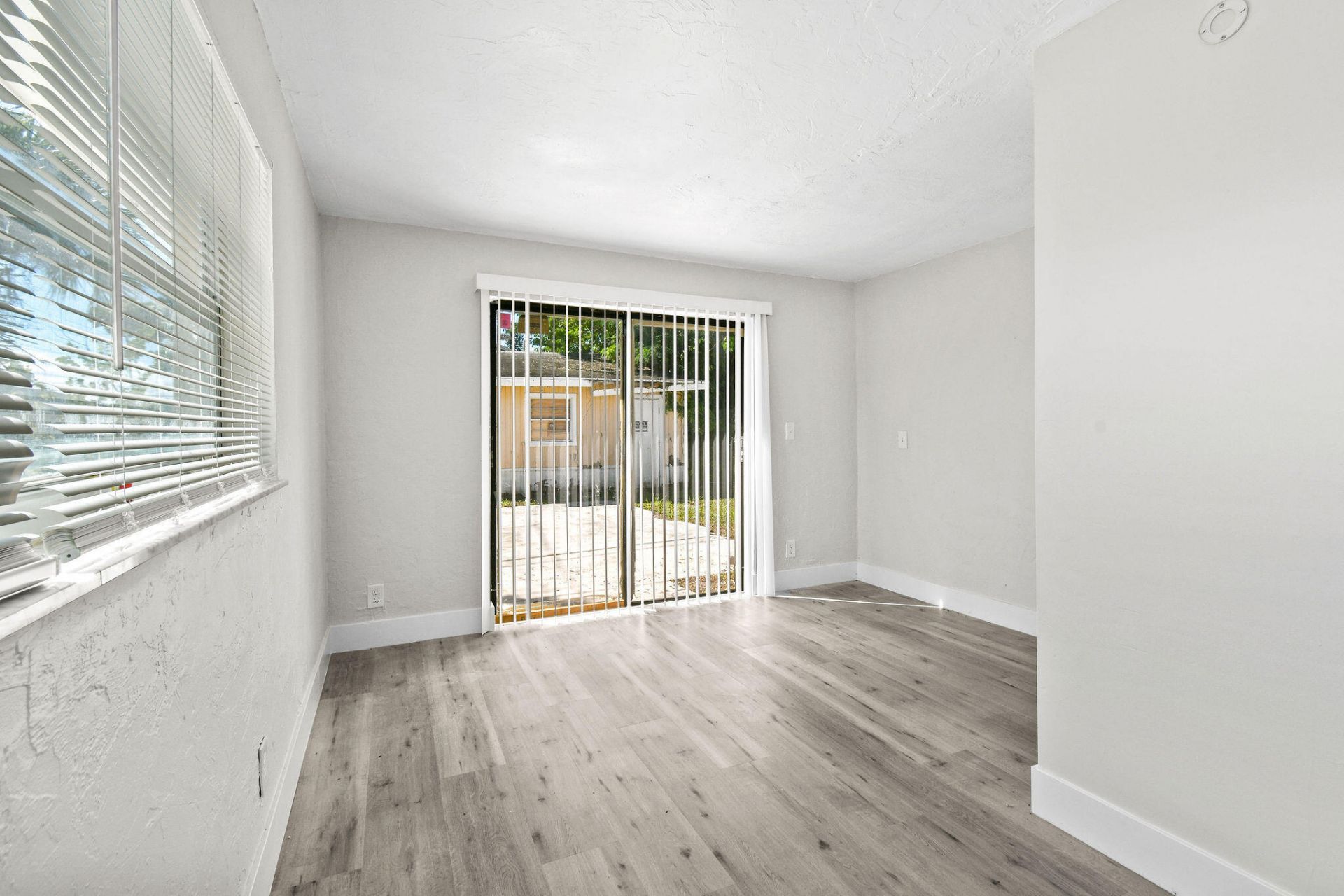 1301 W 25th Street, Riviera Beach, FL 33404 Photo