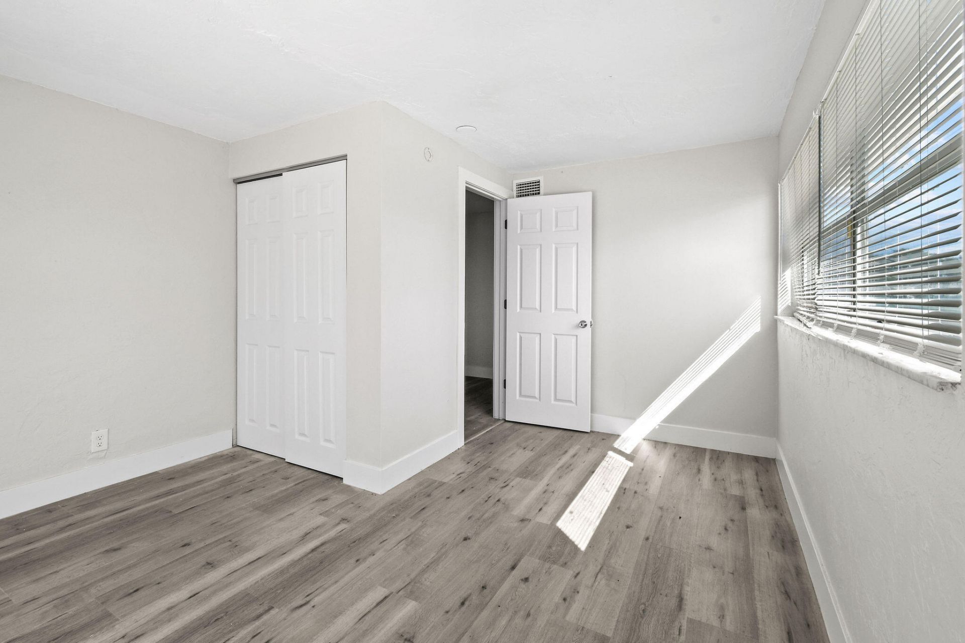 1301 W 25th Street, Riviera Beach, FL 33404 Photo
