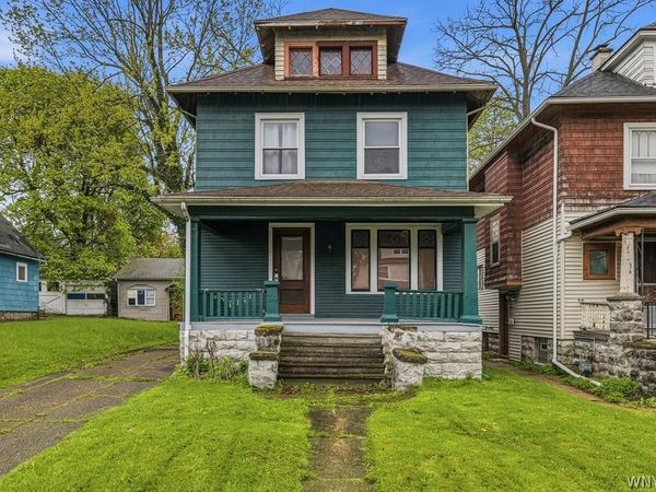 34 Englewood Avenue , Buffalo, NY 14214