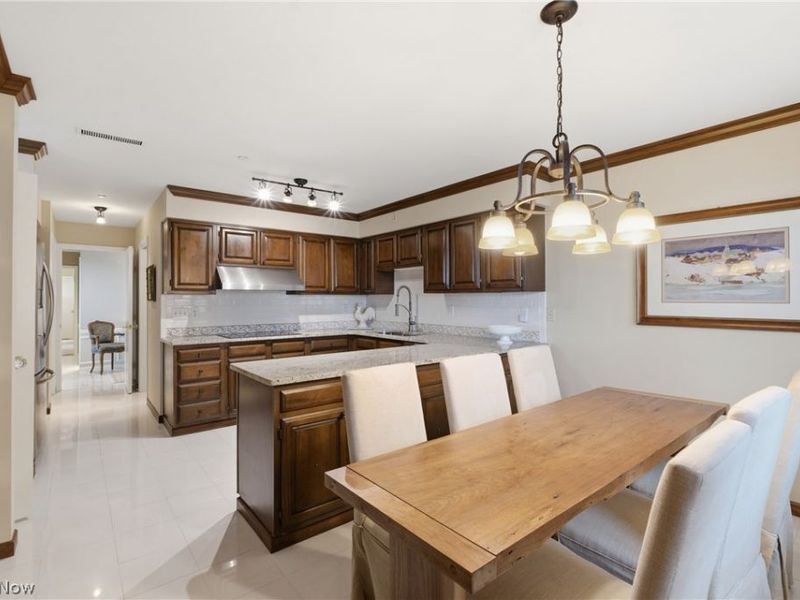 27500 Cedar Road, Unit 808, Beachwood, OH 44122 Photo 7