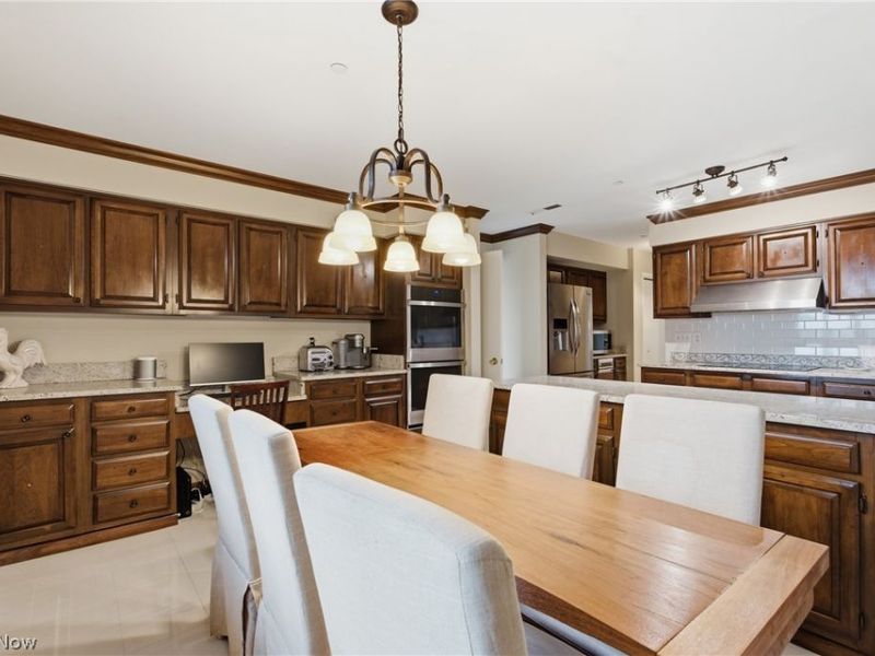 27500 Cedar Road, Unit 808, Beachwood, OH 44122 Photo 9