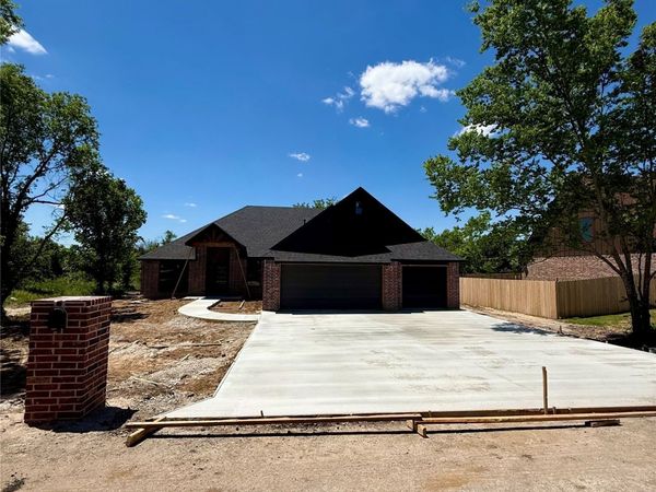 11960 N 193rd Avenue E, Collinsville, OK 74021