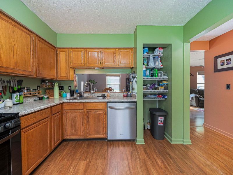 1387 Village Drive, Marysville, OH 43040 Photo 14