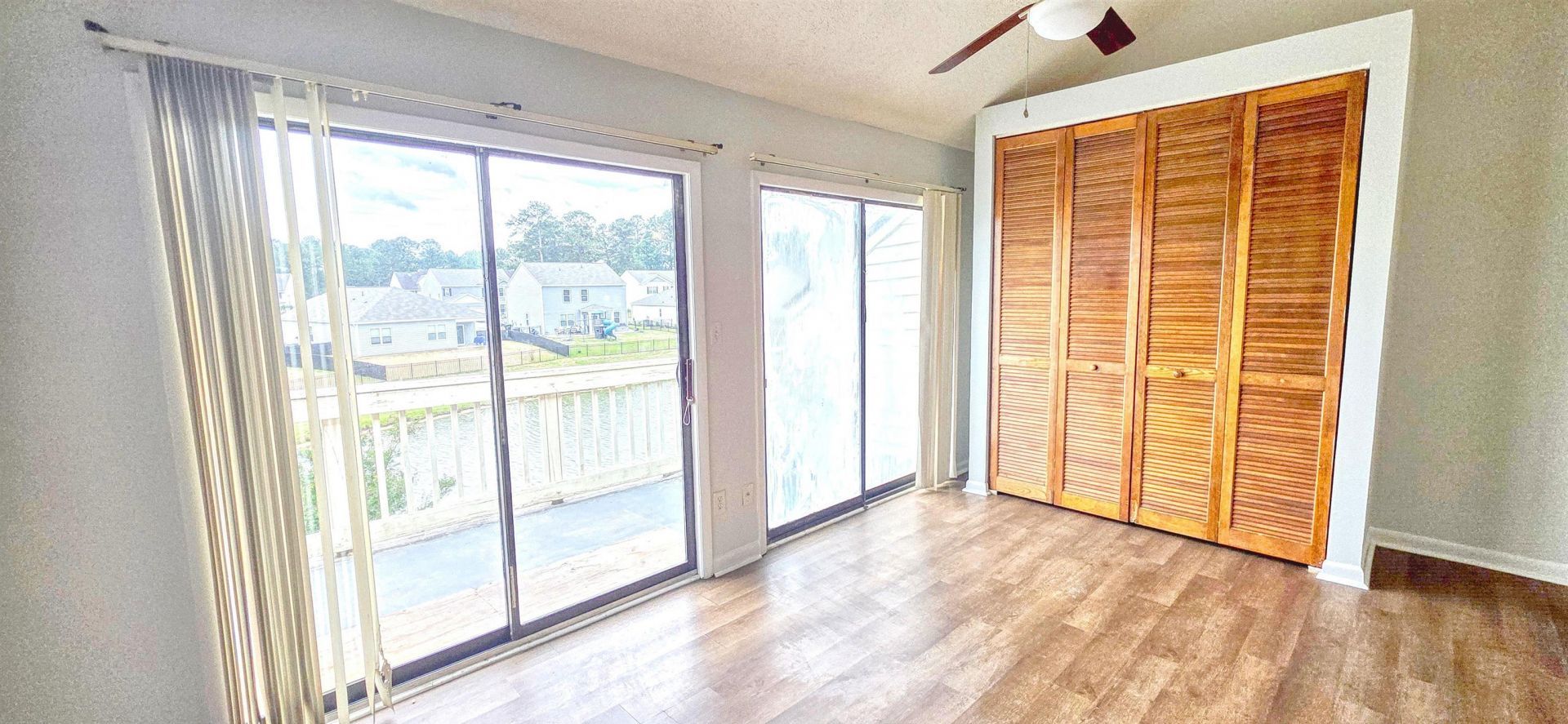12-h Fairwood Lakes Ln. Photo 10