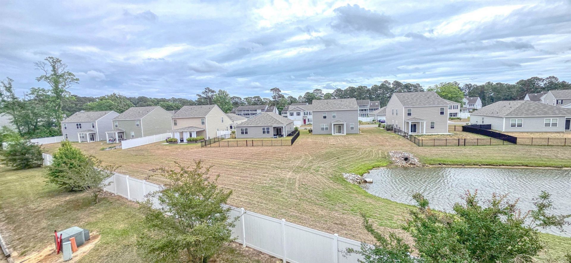 12-h Fairwood Lakes Ln. Photo 13