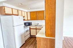 12-h Fairwood Lakes Ln. photo 4