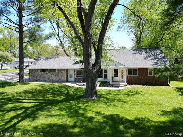 16840 Harrison Street, Livonia, MI 48154