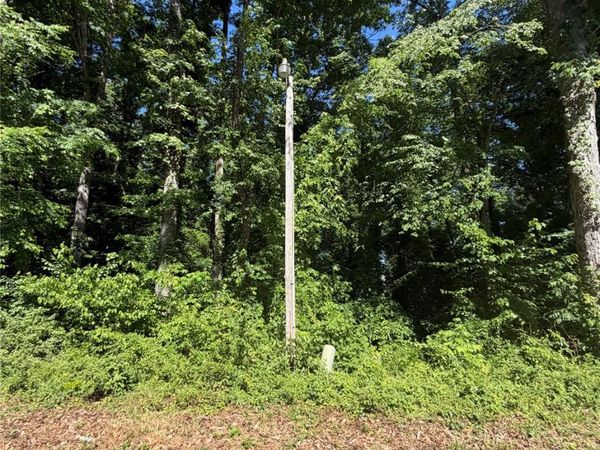 426 Florence Circle , Statesville, NC 28625