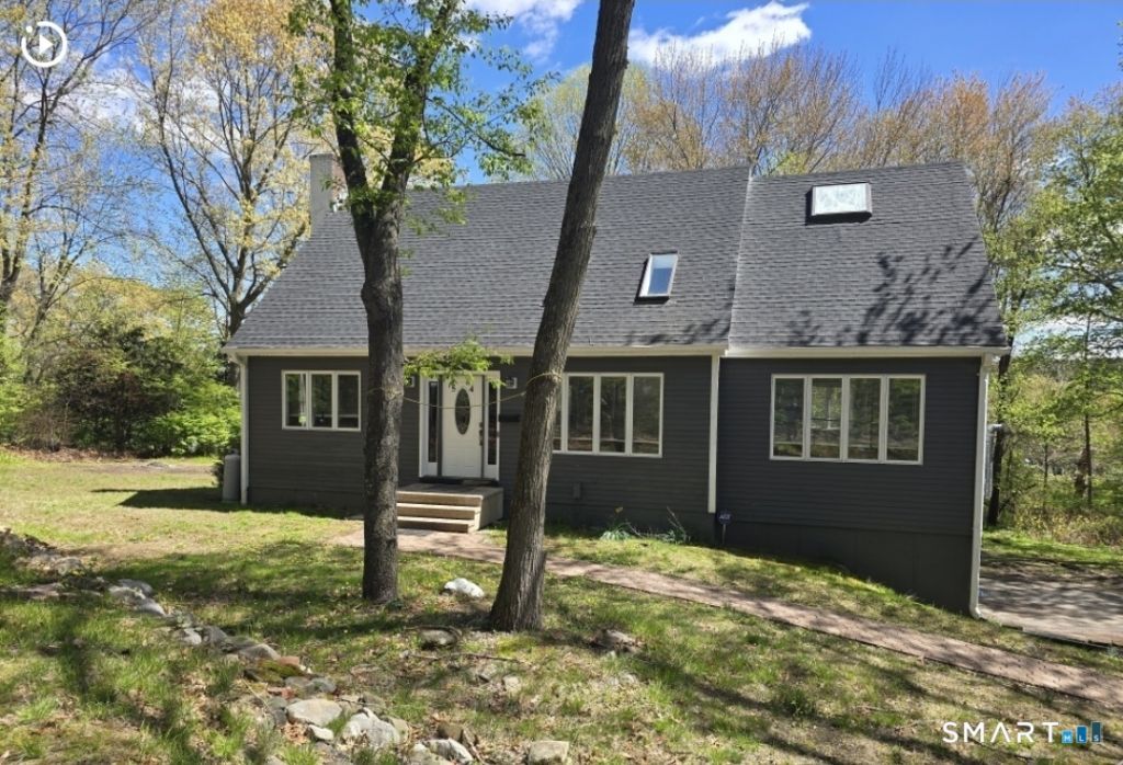 54 Highlawn, Waterbury, CT 06705 Main Photo