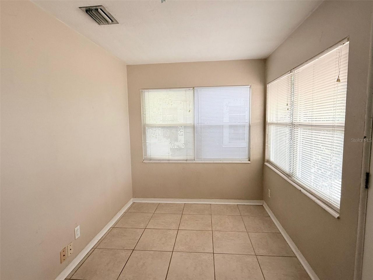1650 30th Avenue N, Saint Petersburg, FL 33713 Photo