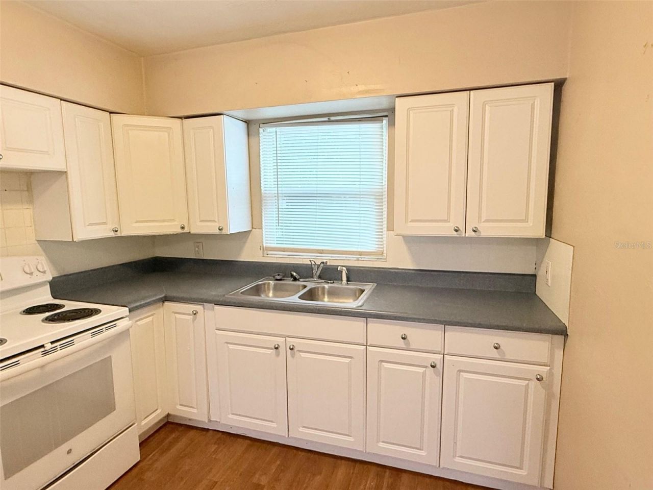 1650 30th Avenue N, Saint Petersburg, FL 33713 Photo