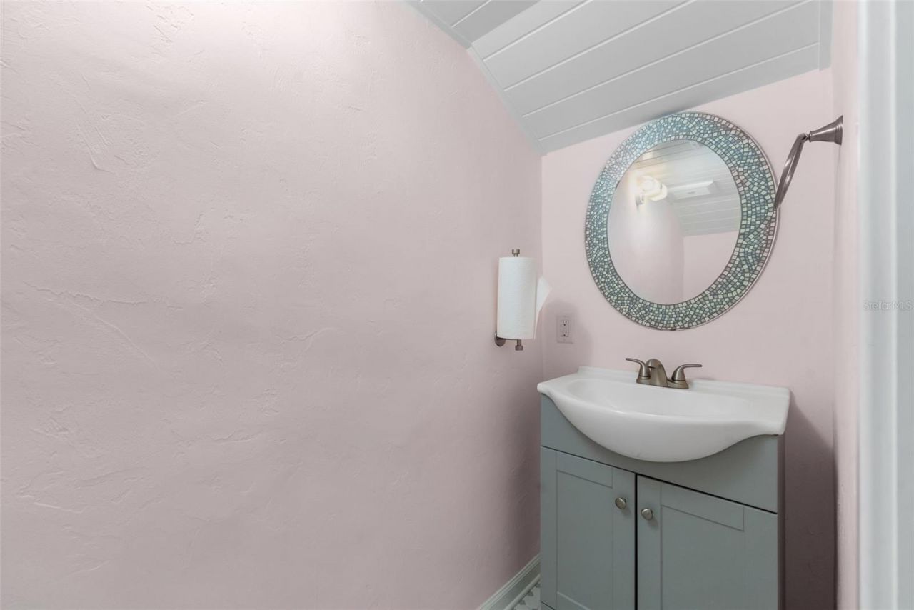 8026 NE 221st Street, Melrose, FL 32666 Photo