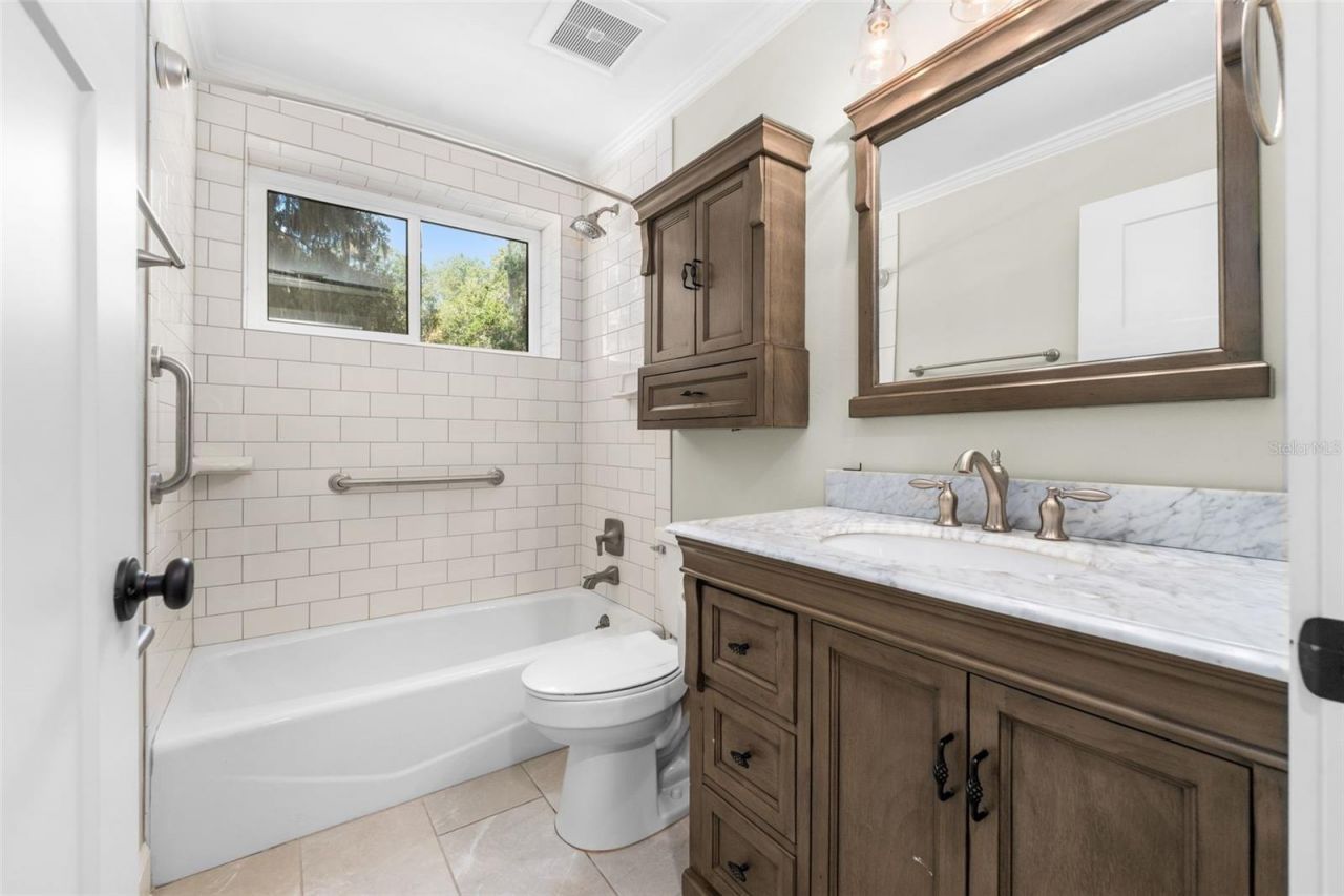 8026 NE 221st Street, Melrose, FL 32666 Photo