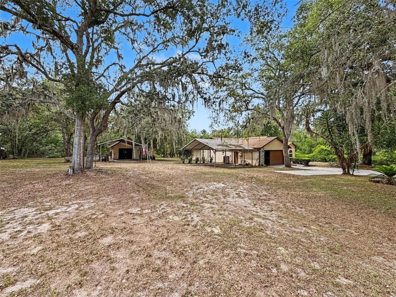 7111 Ricker Avenue , Webster, FL 33597 Photo