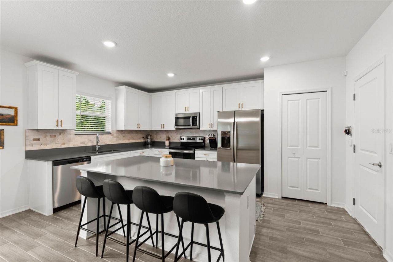 2516 Hoptree Lane , Edgewater, FL 32141 Photo