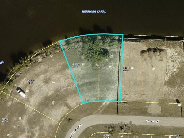 3233 NW 9TH STREET , CAPE CORAL, FL 33993