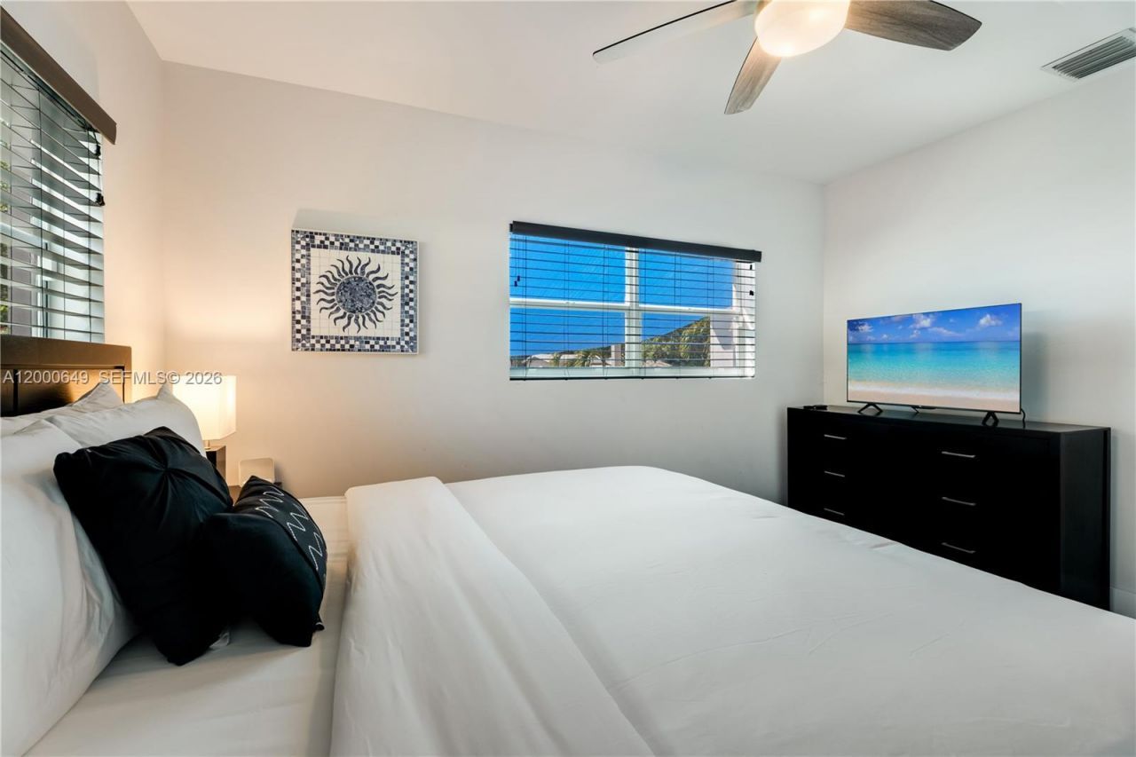 1526 SW 20th Ave , Fort Lauderdale, FL 33312 Photo
