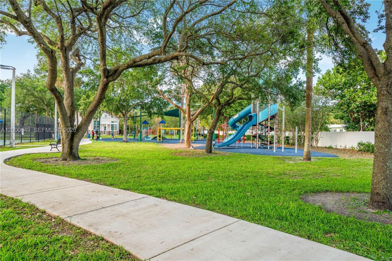1526 SW 20th Ave , Fort Lauderdale, FL 33312 Photo
