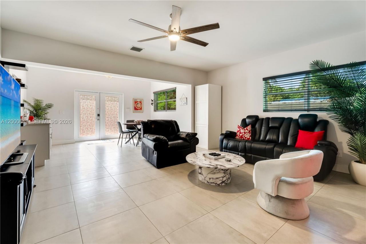 1526 SW 20th Ave , Fort Lauderdale, FL 33312 Photo