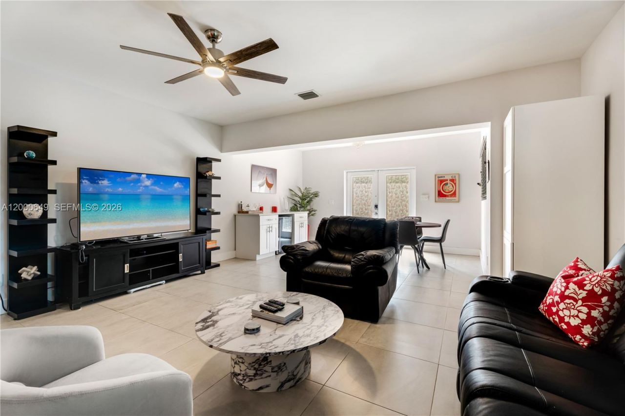 1526 SW 20th Ave , Fort Lauderdale, FL 33312 Photo
