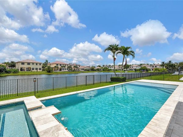 8363 NW 26th Ct , Cooper City, FL 33024