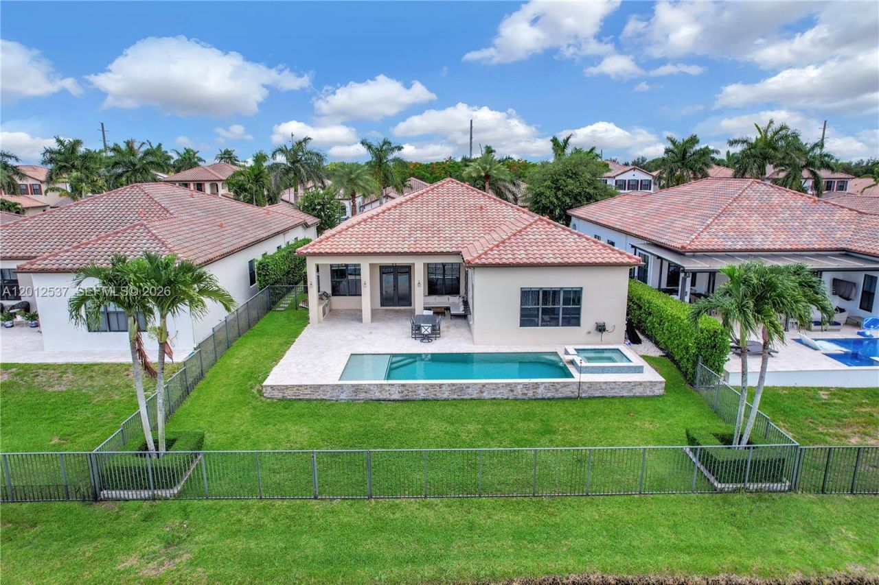 8363 NW 26th Ct, Cooper City, FL 33024 Photo