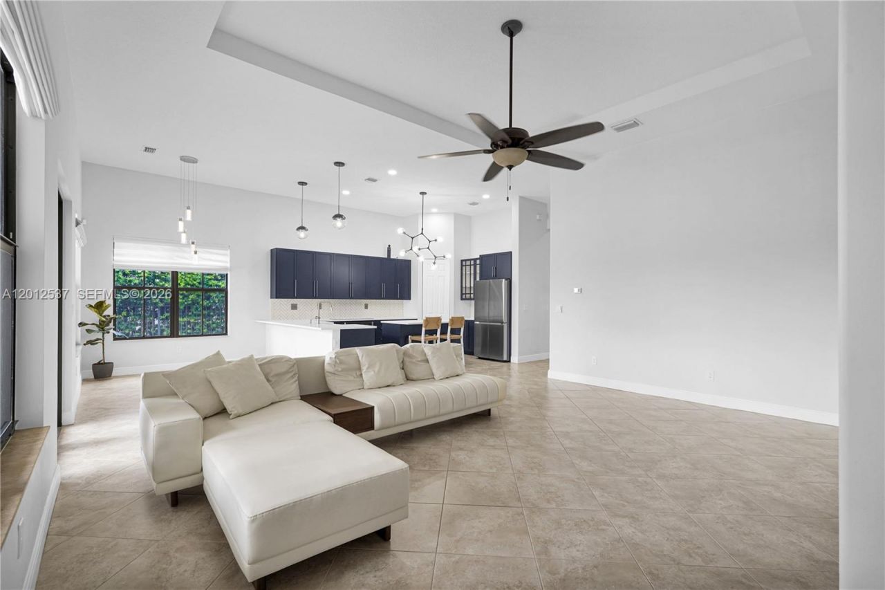 8363 NW 26th Ct, Cooper City, FL 33024 Photo