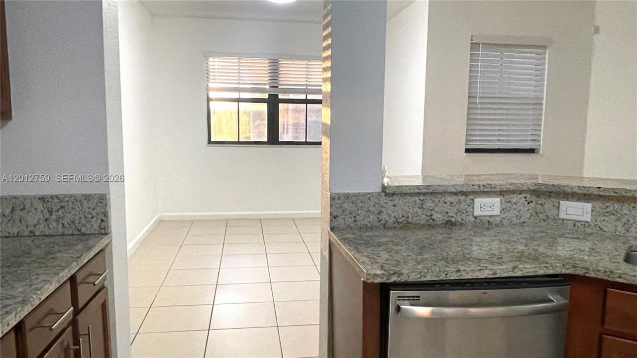 10620 NW 88th St, Unit 205, Doral, FL 33178 Photo