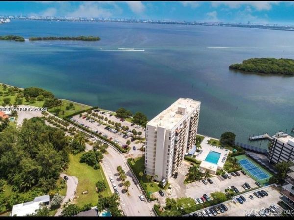 880 NE 69th St , Unit 11M, Miami, FL 33138