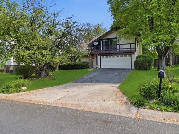 18925 LINDENHOUSE ROAD , GAITHERSBURG, MD 20879