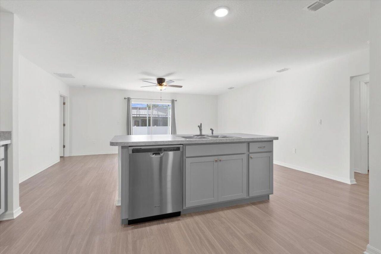 1043 Landsdowne Drive, Sebastian, FL 32958 Photo