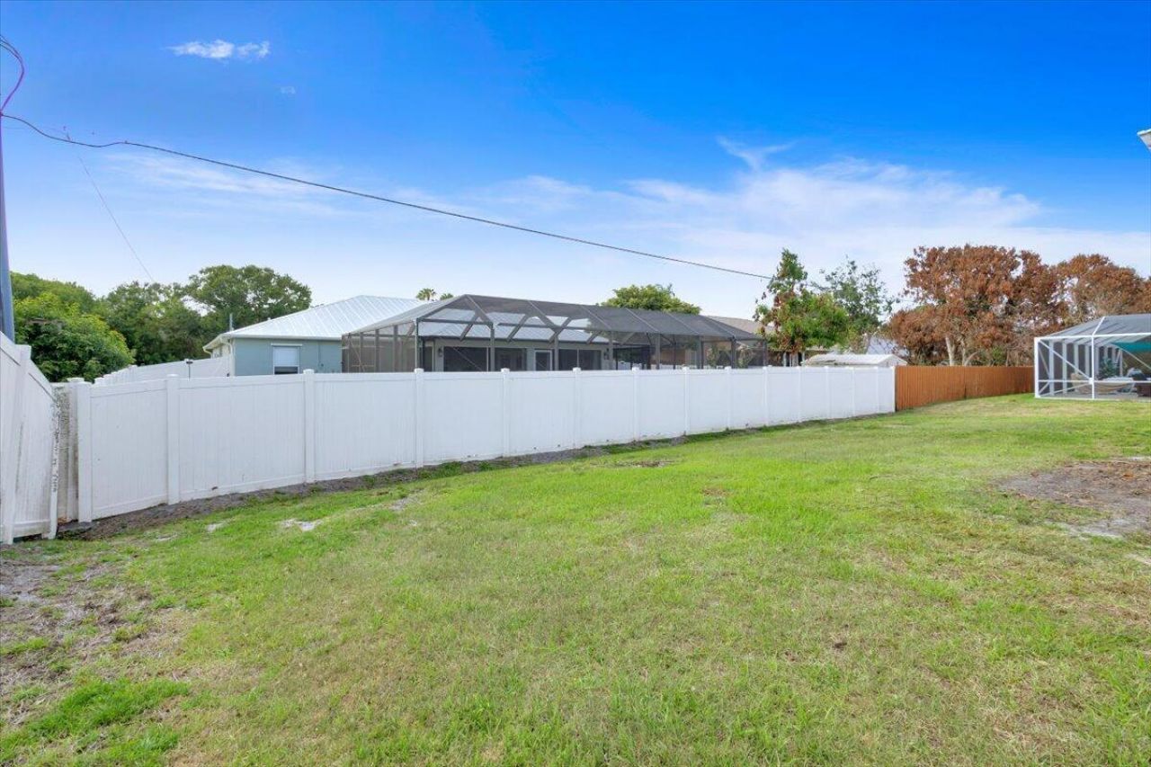 1043 Landsdowne Drive, Sebastian, FL 32958 Photo