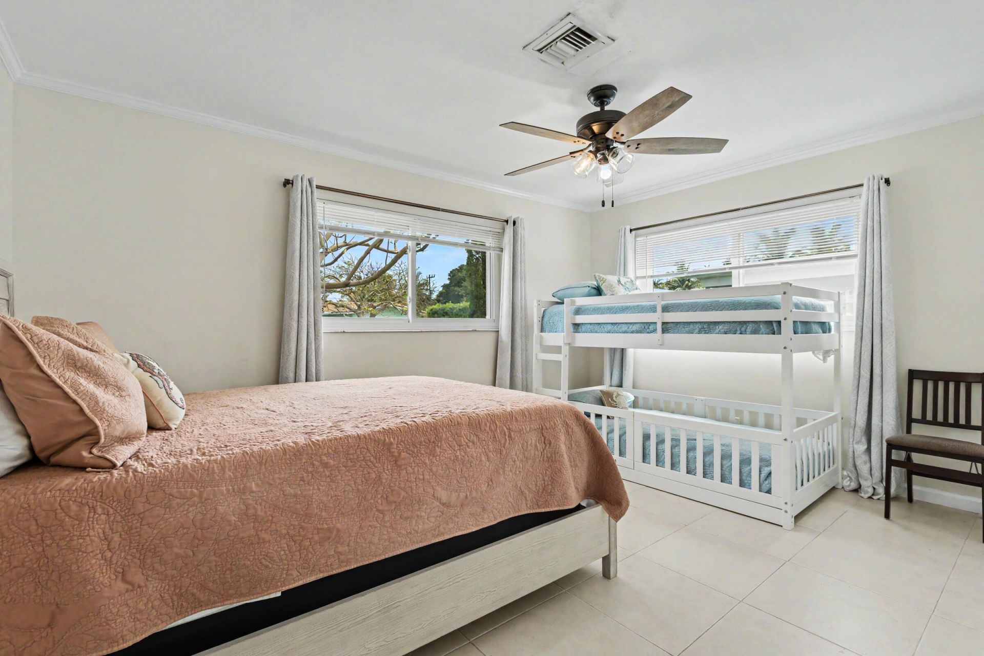 2770 NE 53rd Street, Lighthouse Point, FL 33064 Photo