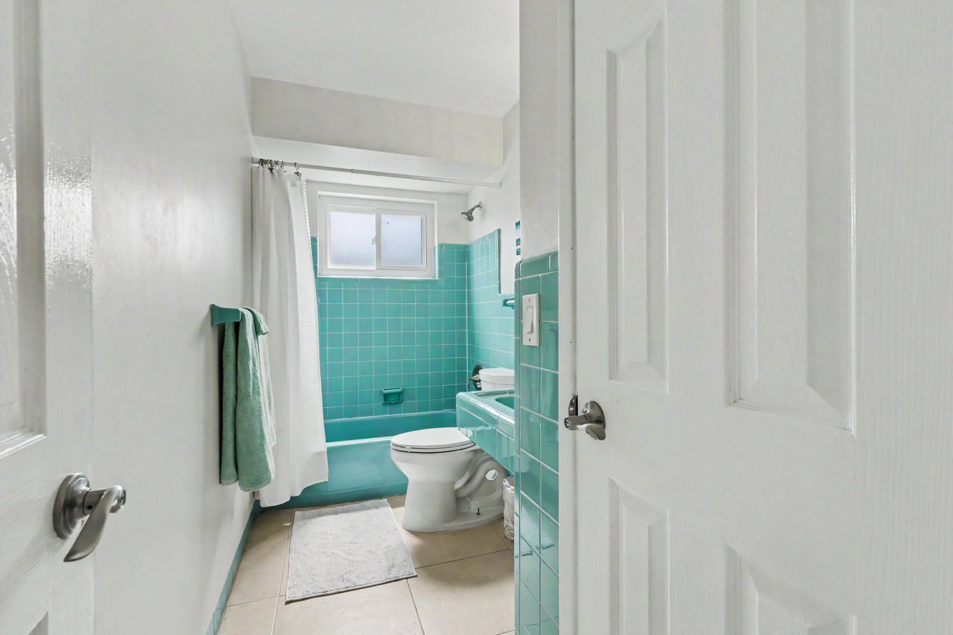 2770 NE 53rd Street, Lighthouse Point, FL 33064 Photo