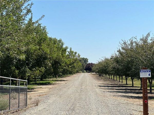 25333 Connecticut Avenue, Corning, CA 96021