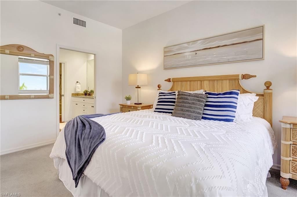 470 Launch Cir , Unit V-405, Naples, FL 34108 Photo