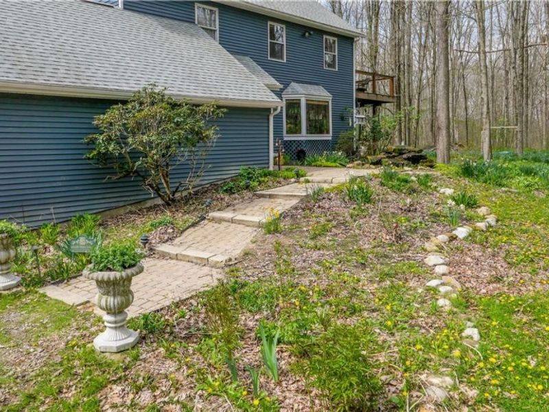5300 Hayes Road, Ravenna, OH 44266 Photo 9