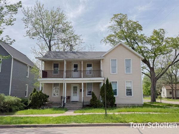 1351 Broadway Avenue NW, Grand Rapids, MI 49504