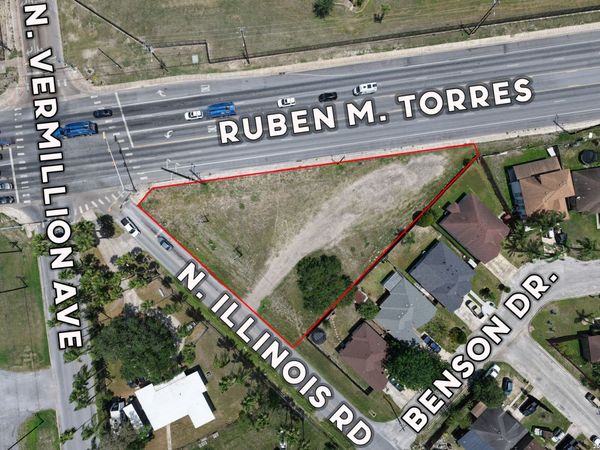 802 Benson Dr, Brownsville, TX 78520