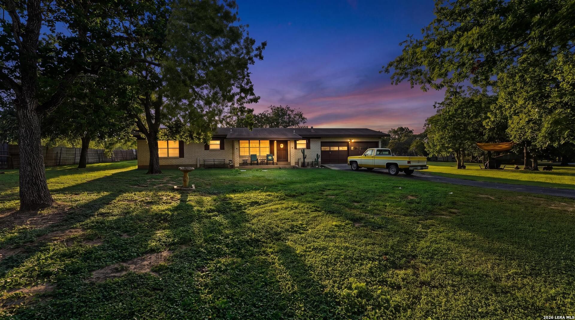 236 Shady Ln, Seguin, TX 78155 Main Photo