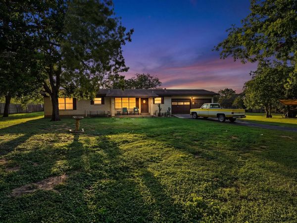 236 SHADY LN, Seguin, TX 78155