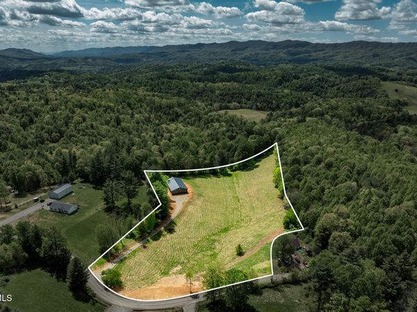 835 Red Brush Road, Mountain City, TN 37683
