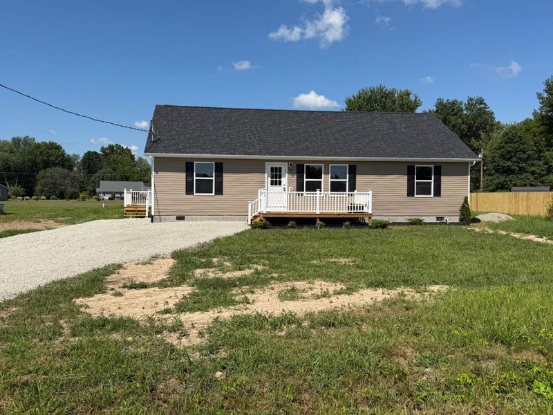 438 Lorelei Drive, Perry Township, OH 45118 Photo 2