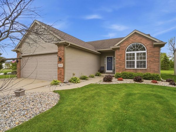7101 Offshore Drive, Maumee, OH 43537